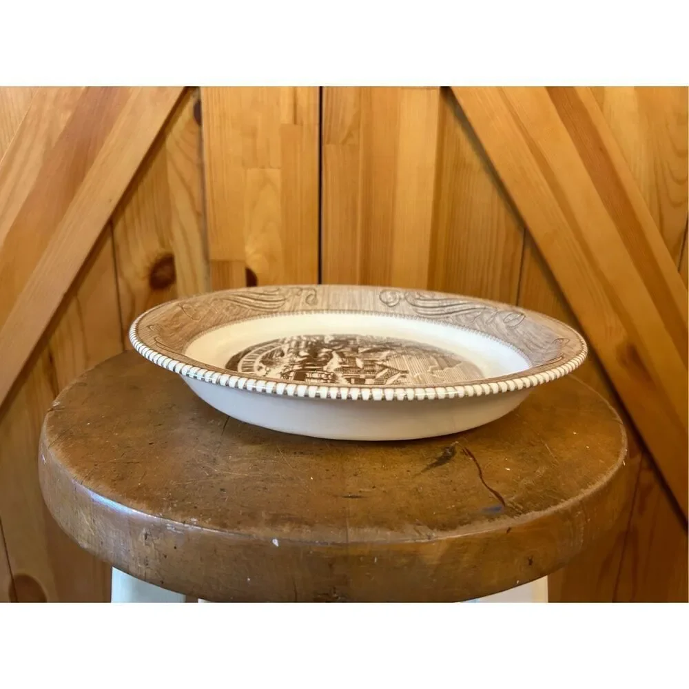 Vintage Currier & Ives American Farm Scene Royal China Jeannette Corp Plate Pie